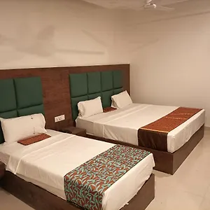 https://hotel-try-palace.hotelsdelhi.org