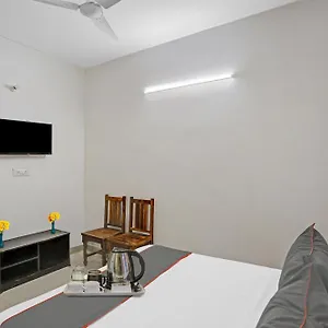 https://oyo-flagship-91965-imperial-residency.hotelsdelhi.org
